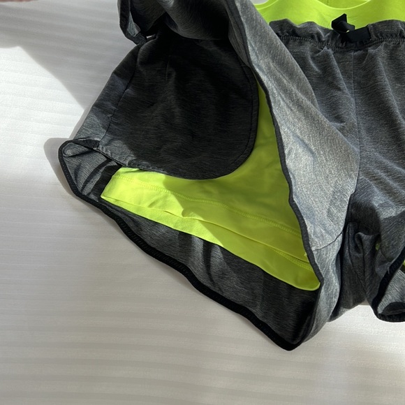 Super cute Neon Yellow Nike Grey Shorts with liner size Medium - Picture 3 of 5